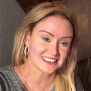 Meet your Posher, Janice